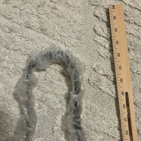 NWT orYANY Quilted Bucket Crossbody Bag - Picture 8 of 8